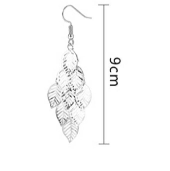 NWT dangle leaf earrings 🍂 - Picture 3 of 4